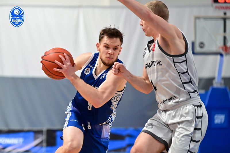 Алексей Навойчик