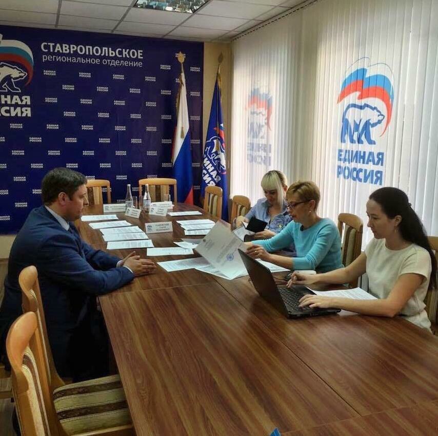 новопашин.jpg новопашин.jpg