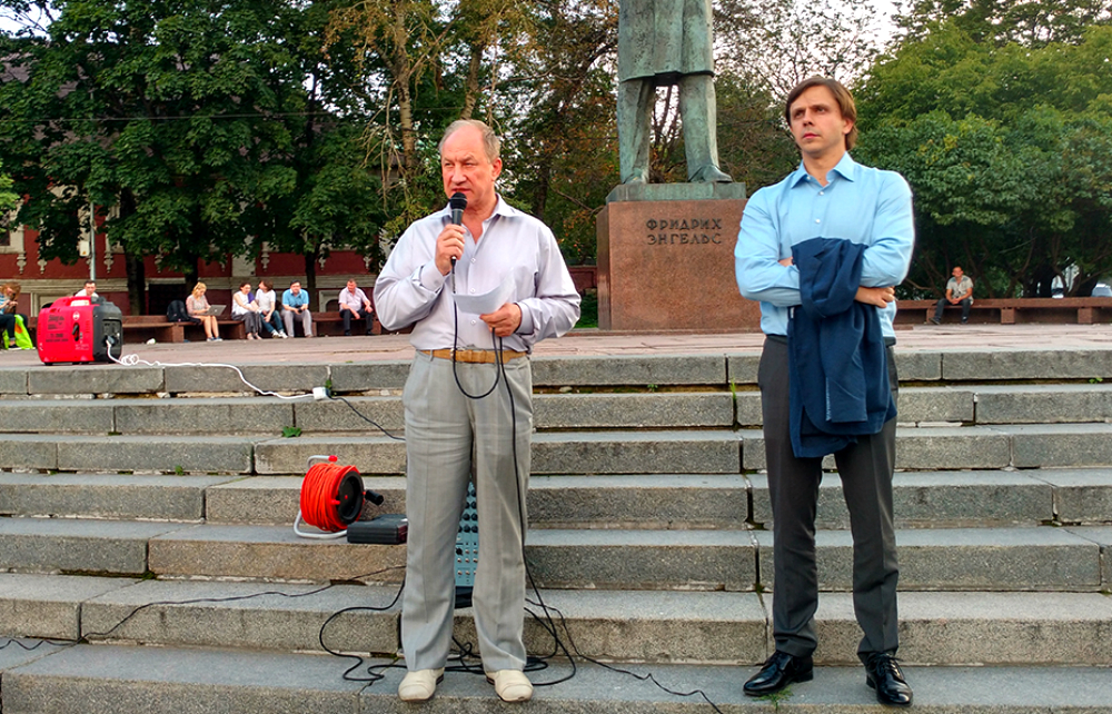 Коммунисты Валерий Рашкин и Андрей Клычков.jpg