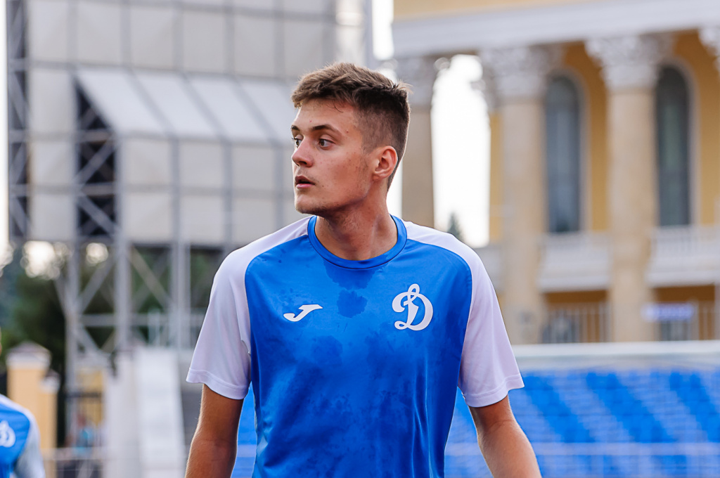 Роман Тимаков.jpg