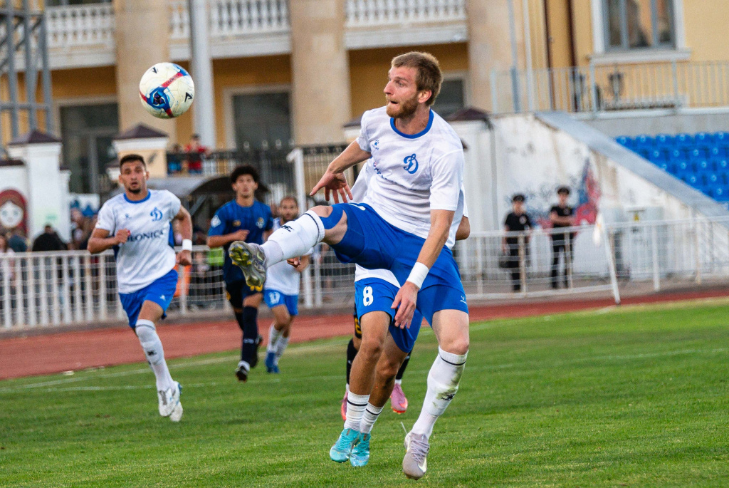 Руслан Суанов